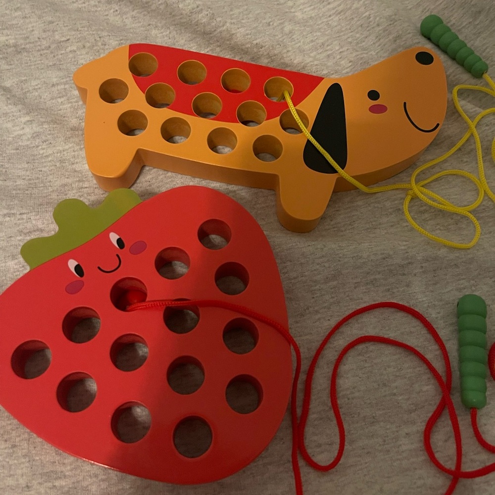 Wooden Lacing Toys (2)